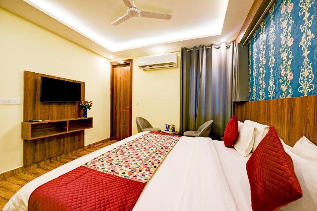 Hotel Rosewood Near Delhi Airport Új-Delhi Kültér fotó
