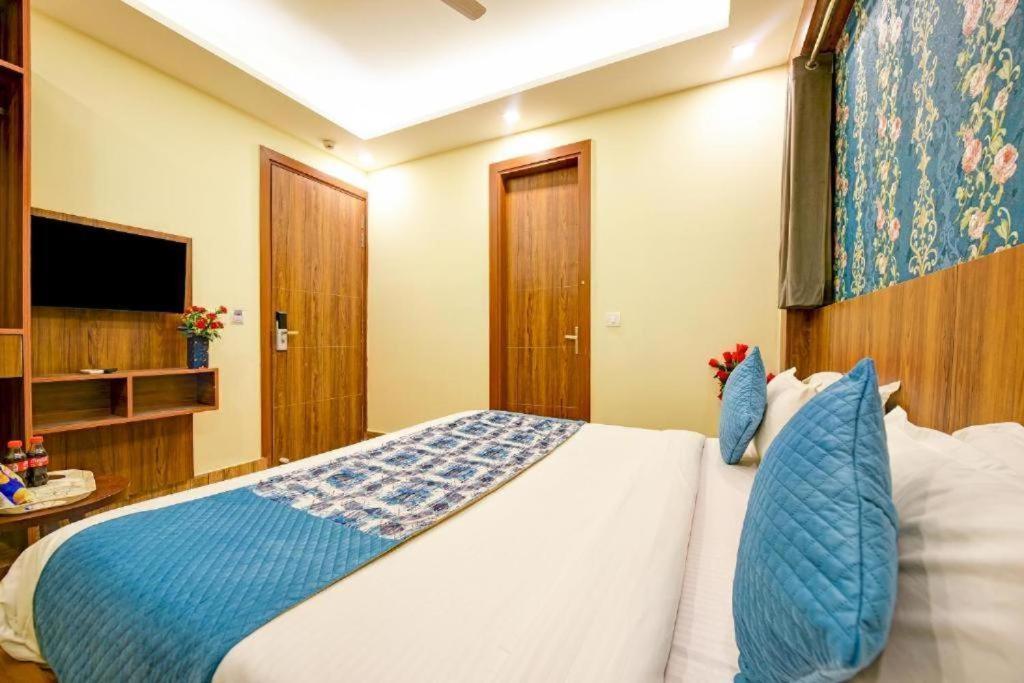 Hotel Rosewood Near Delhi Airport Új-Delhi Kültér fotó