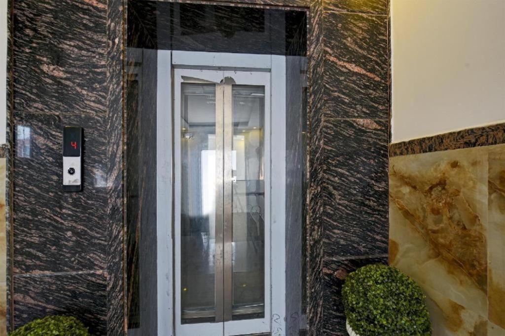Hotel Rosewood Near Delhi Airport Új-Delhi Kültér fotó